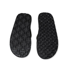 Load image into Gallery viewer, Haus- und Hüttenschuhe aus Merinoloden