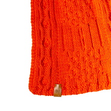 Load image into Gallery viewer, Schal aus 100% Merino
